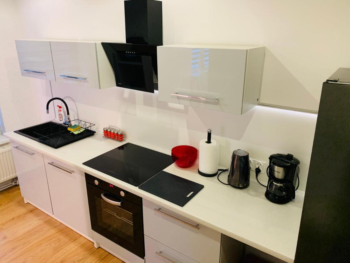 Apartament Rodzinny Z Ogrodem 치에신 외부 사진